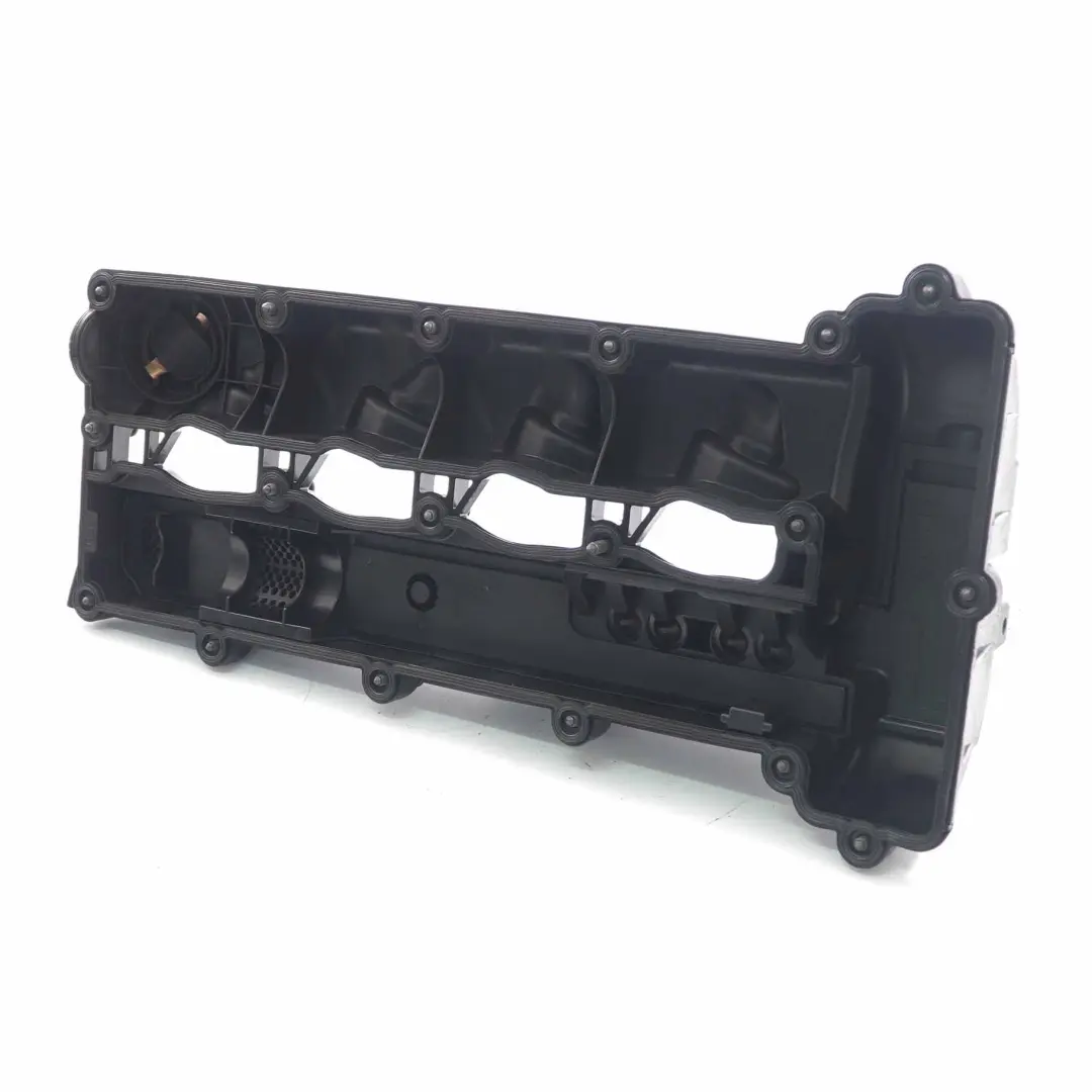 Mercedes W639 W906 Diesel OM651 Tapa motor Panel balancines - SKU A6510100230 - Número de pieza A6510100230