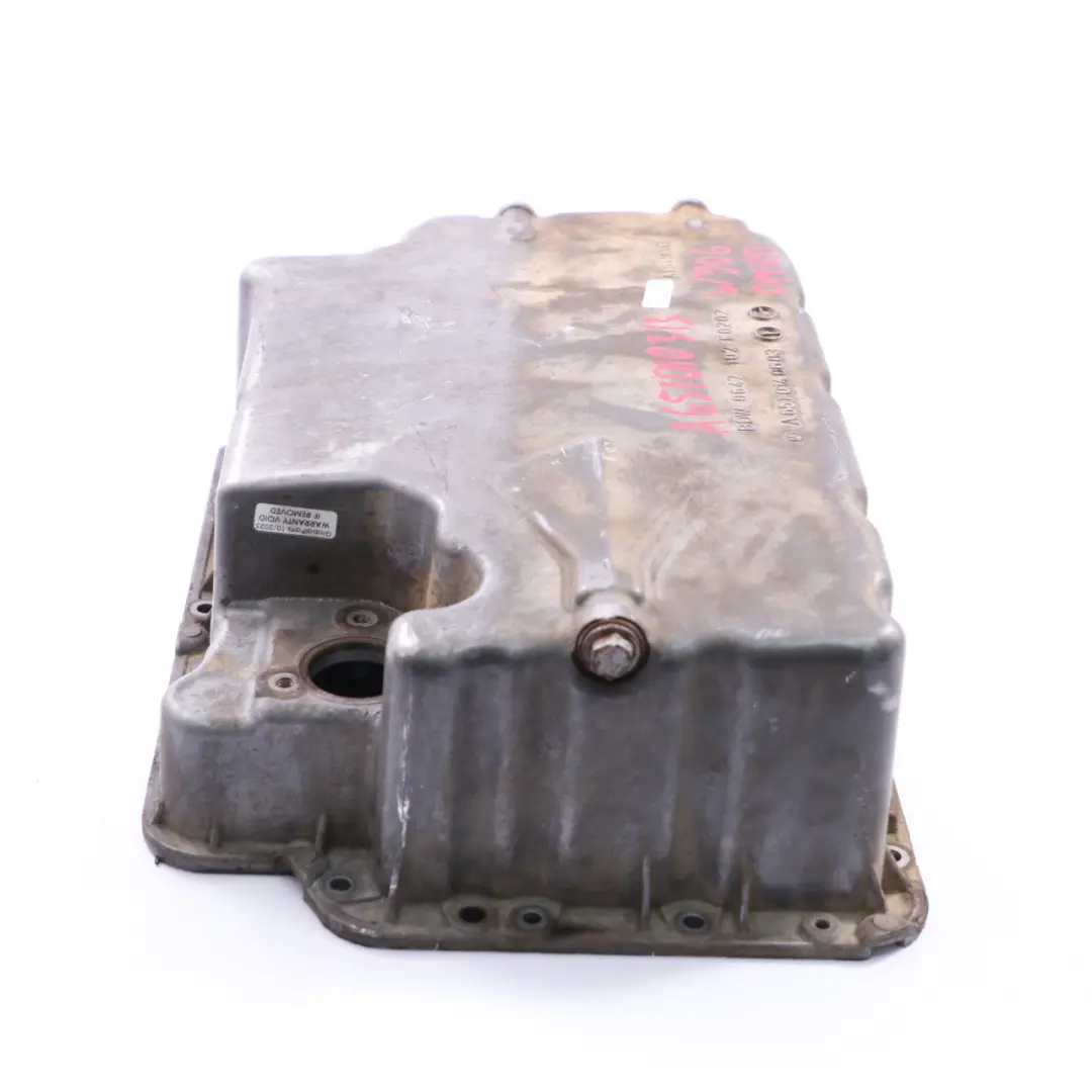 OM651 Diesel Motore coppa dell'olio A6510140603 per Mercedes W906 con numero di parte A6510100313 Mercedes W906 OM651 Diesel Motore coppa dell'olio A6510140603 - SKU A6510100313 - Numero di parte A6510100313