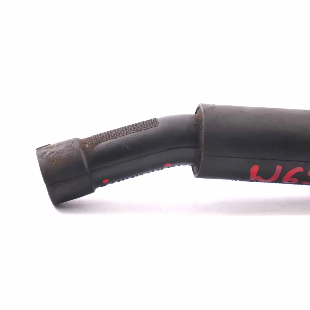 OM651 Tubo sfiato Testa cilindro flessibile sfiato per Mercedes W639 con numero di parte A6510100382 Mercedes W639 OM651 Tubo sfiato Testa cilindro flessibile sfiato - SKU A6510100382 - Numero di parte A6510100382