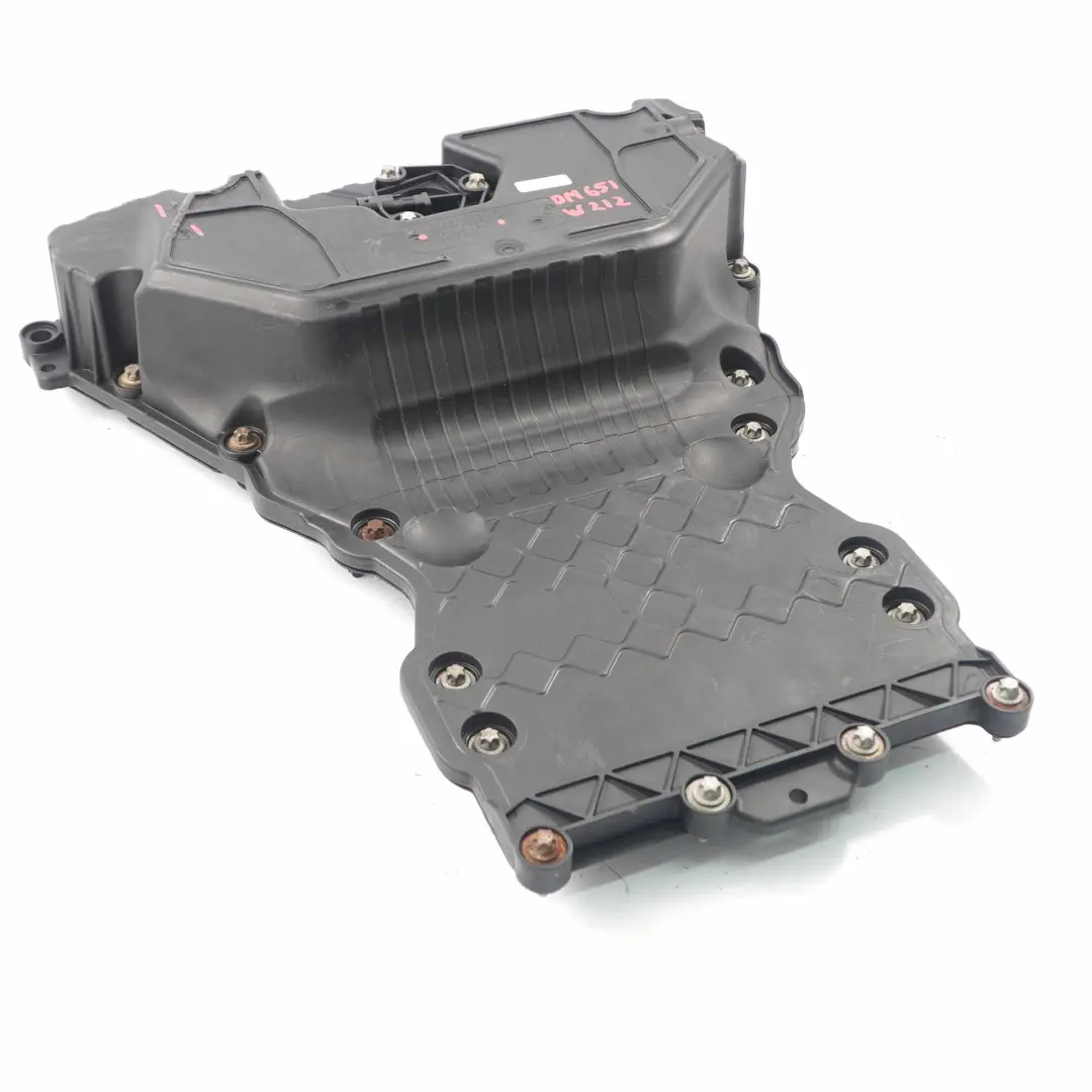 Mercedes W204 W212 OM651 Motore Diesel Plastica Coppa olio - SKU A6510100528 - Numero di parte A6510100528