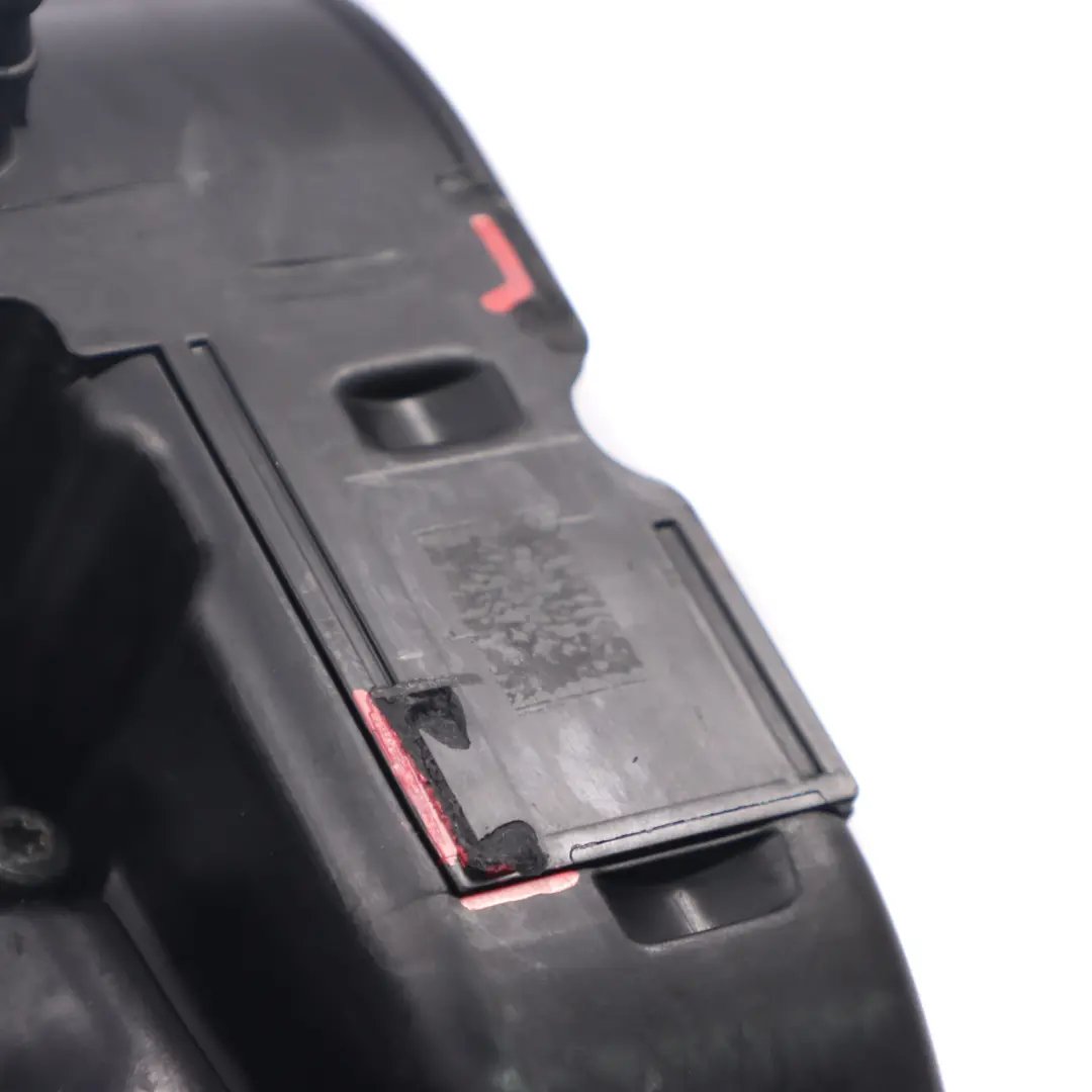 Cylinder Head Cover Mercedes W204 W906 OM651.955 Diesel Engine to with Part number A6510100830 Cylinder Head Cover Mercedes W204 W906 OM651.955 Diesel Engine - SKU A6510100830-1 - Part number A6510100830