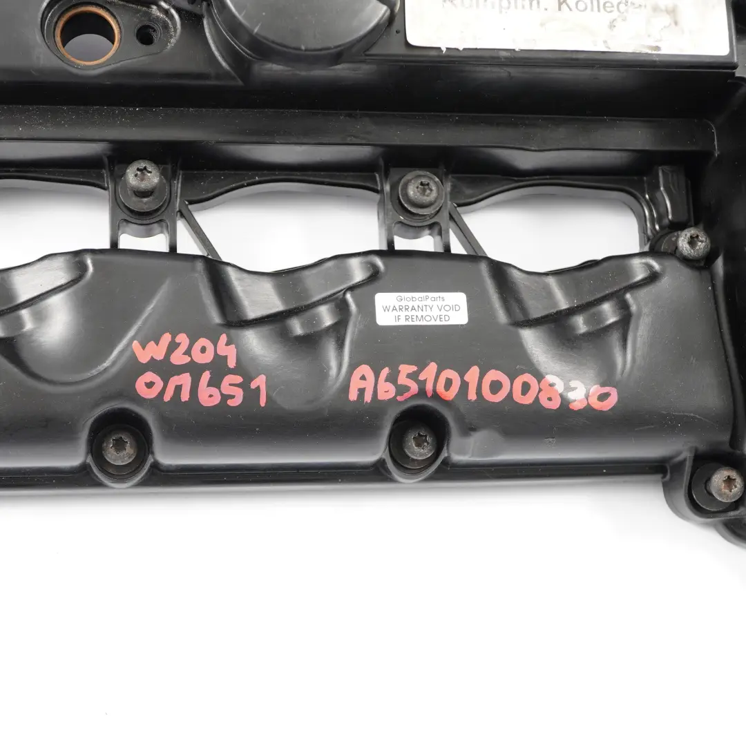 OM651.955 Tapa Culata Motor Diesel para Mercedes W204 W906 con número de pieza A6510100830 Mercedes W204 W906 OM651.955 Tapa Culata Motor Diesel - SKU A6510100830 - Número de pieza A6510100830