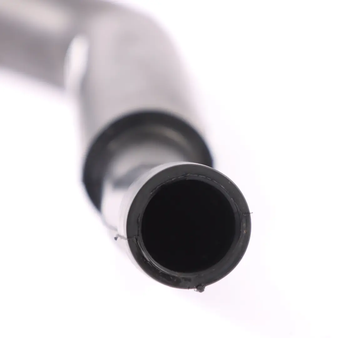 Tuyau d'évent Mercedes Vito W447 OM651 Ligne de reniflard du moteur pour à propos du numéro de pièce A6510101782 Tuyau d'évent Mercedes Vito W447 OM651 Ligne de reniflard du moteur - SKU A6510101782 - Numéro de pièce A6510101782