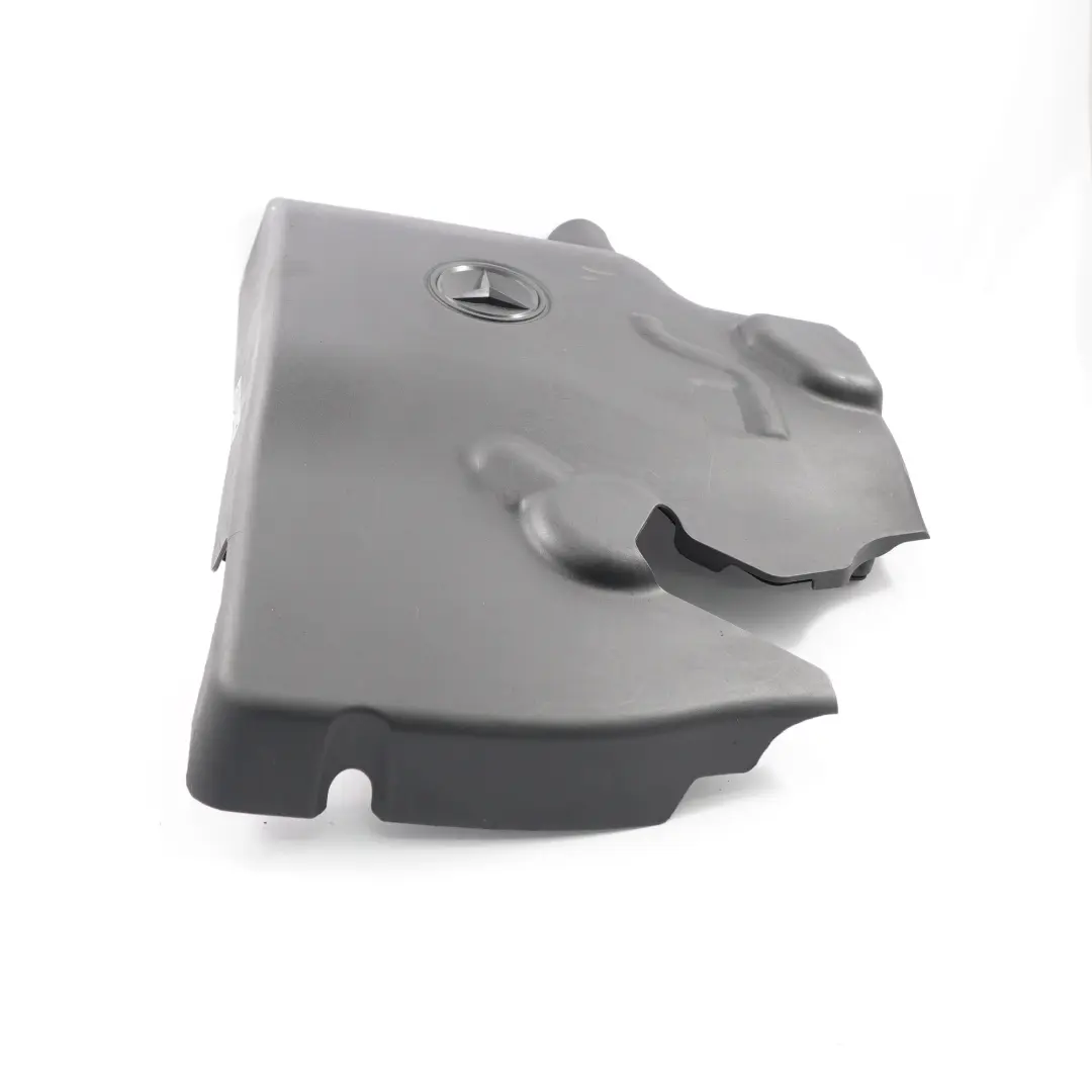  Couvercle moteur Mercedes W639 W906 OM651 Diesel Panneau acoustique - SKU A6510102367 - Numéro de pièce A6510102367