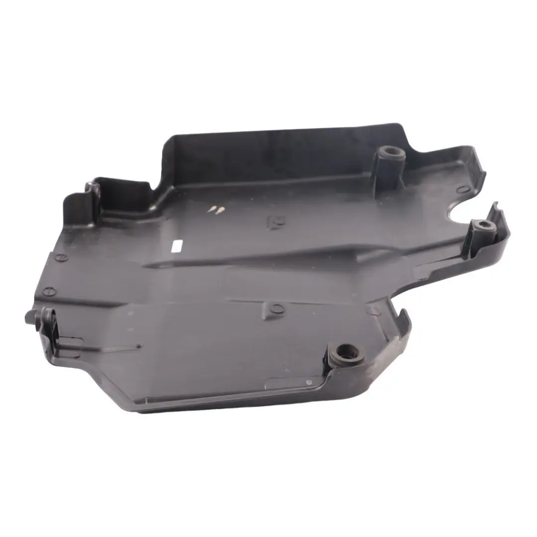 OM651 Diesel Motor Abdeckung Akustik Panel für Mercedes W447 mit Teilenummer A6510102624 Mercedes W447 OM651 Diesel Motor Abdeckung Akustik Panel - SKU A6510102624 - Teilenummer A6510102624