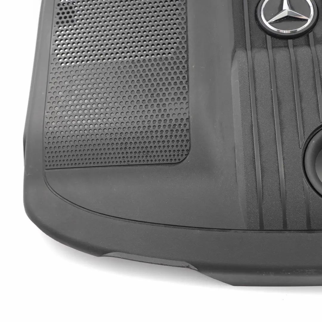 Mercedes W212 OM651 Diesel Couvercle panneau acoustique capot moteur - SKU A6510102767 - Numéro de pièce A6510102767
