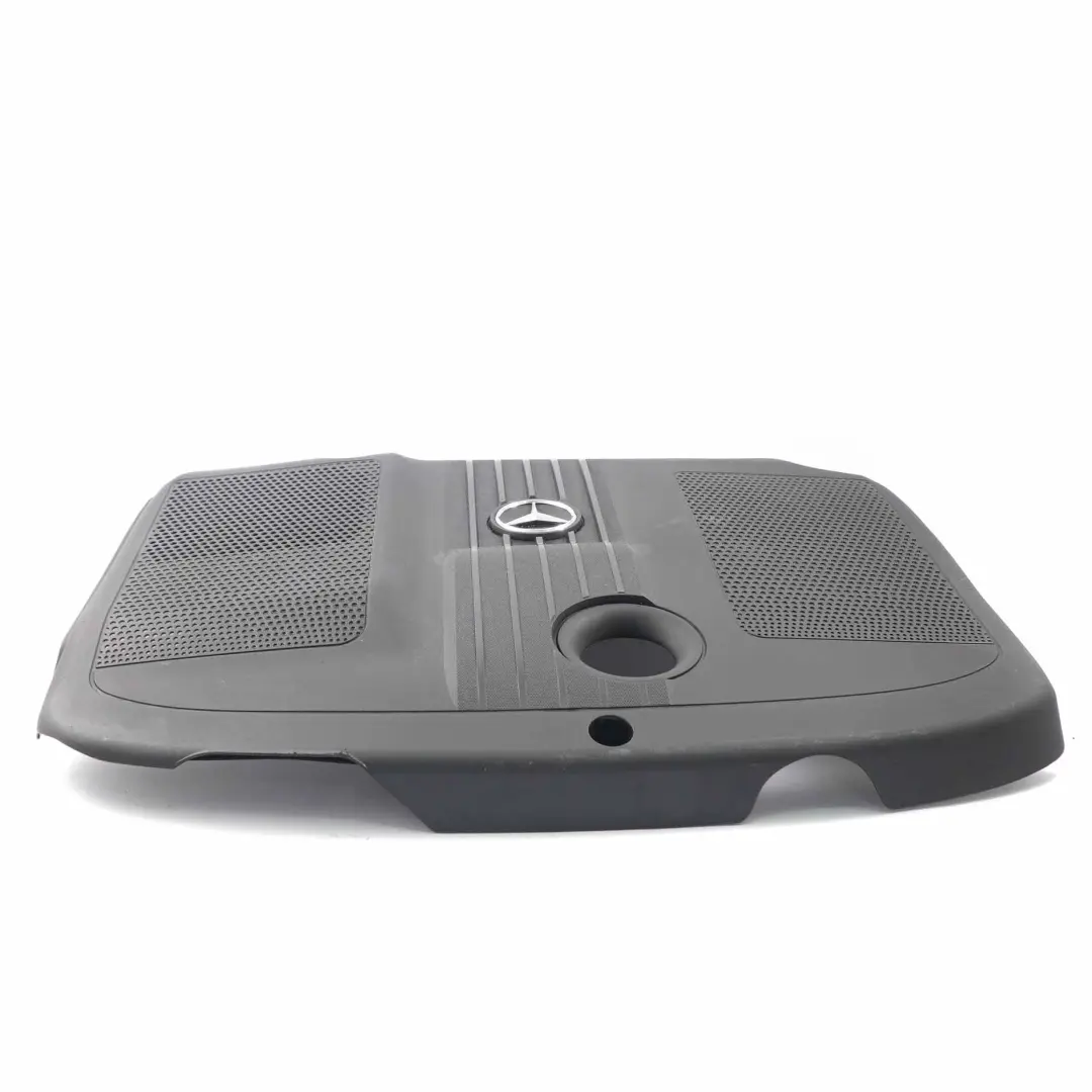 OM651 Diesel Couvercle panneau acoustique capot moteur pour Mercedes W212 à propos du numéro de pièce A6510102767 Mercedes W212 OM651 Diesel Couvercle panneau acoustique capot moteur - SKU A6510102767 - Numéro de pièce A6510102767