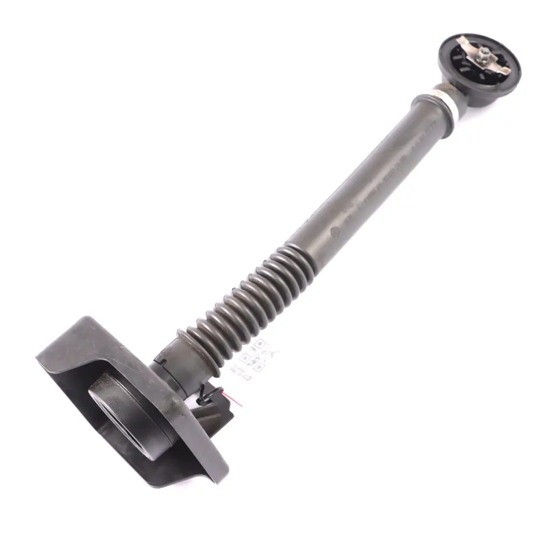 Collo olio Mercedes Vito W447 Diesel OM651 Tubo di riempimento olio per con numero di parte A6510105110 Collo olio Mercedes Vito W447 Diesel OM651 Tubo di riempimento olio - SKU A6510105110 - Numero di parte A6510105110