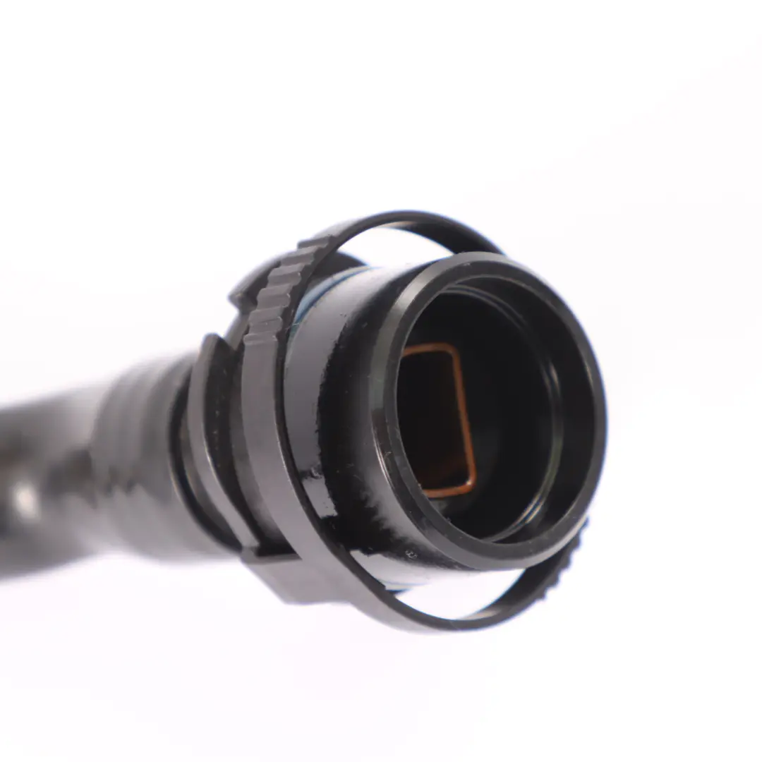 Breather Hose Mercedes W205 Diesel OM651 Vent Tube Pipe to with Part number A6510105811 Breather Hose Mercedes W205 Diesel OM651 Vent Tube Pipe - SKU A6510105811 - Part number A6510105811