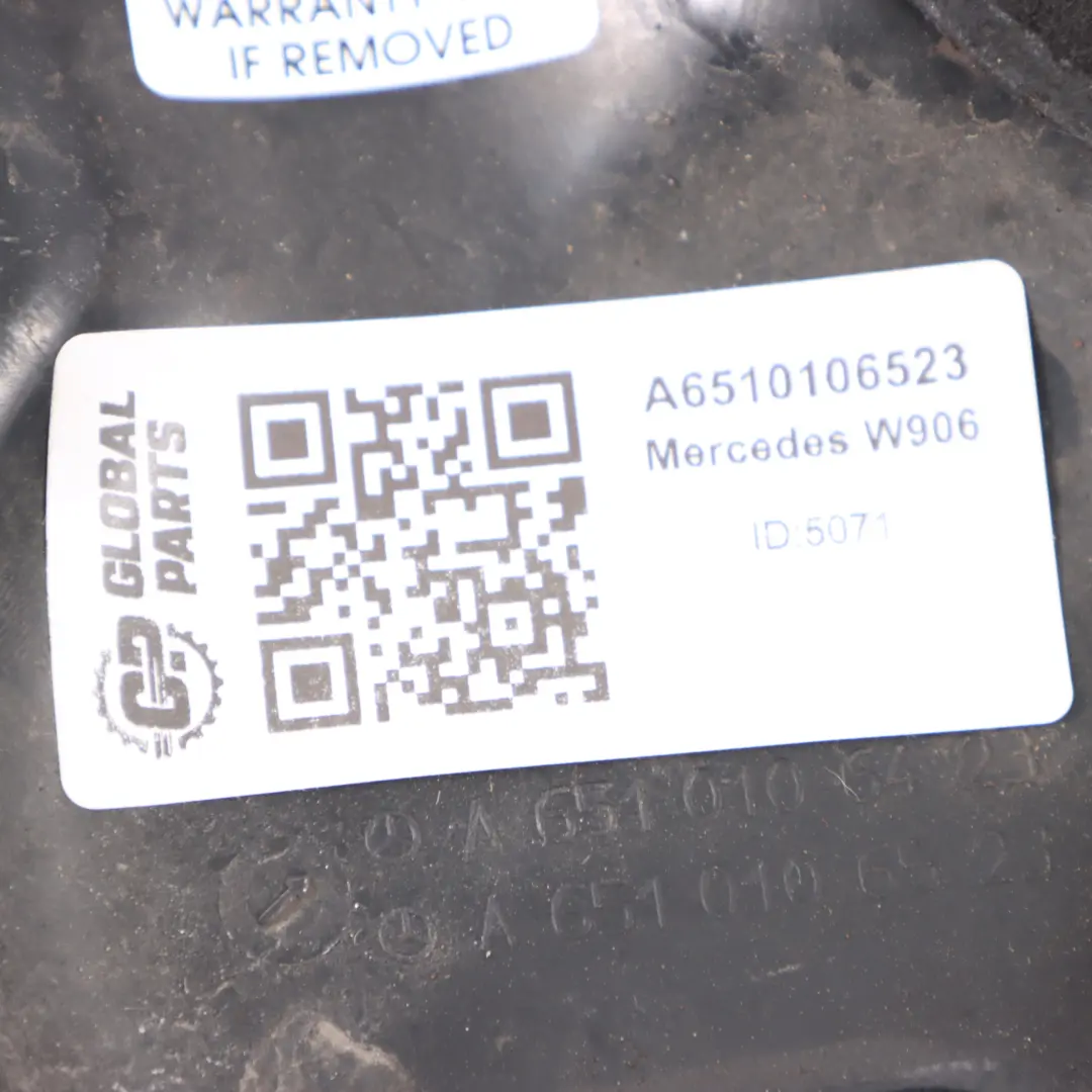 Copri motore Mercedes W906 Diesel OM651 Copri motore acustico per con numero di parte A6510106523 Copri motore Mercedes W906 Diesel OM651 Copri motore acustico - SKU A6510106523 - Numero di parte A6510106523