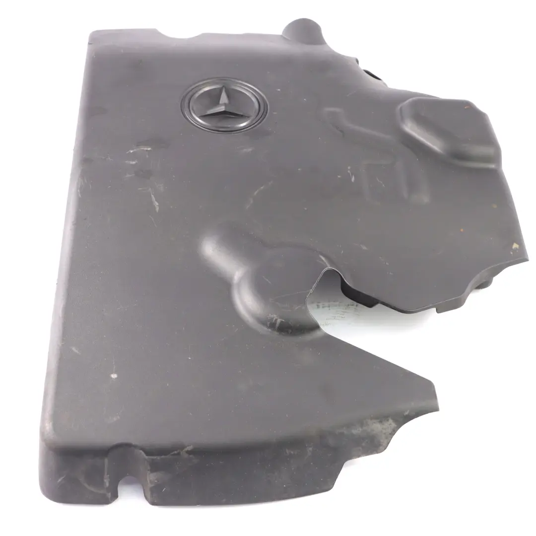 Couvercle du moteur Mercedes W906 Diesel OM651 Isolation du moteur pour à propos du numéro de pièce A6510106523 Couvercle du moteur Mercedes W906 Diesel OM651 Isolation du moteur - SKU A6510106523 - Numéro de pièce A6510106523