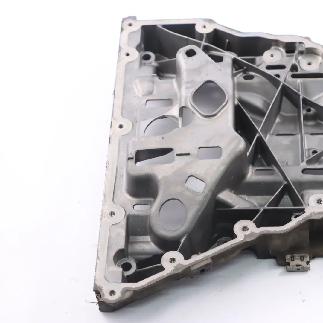 OM651 Engine Oil Sump Pan Upper Part to Mercedes W204 C207 W212 with Part number A6510140200 Mercedes W204 C207 W212 OM651 Engine Oil Sump Pan Upper Part - SKU A6510140200 - Part number A6510140200