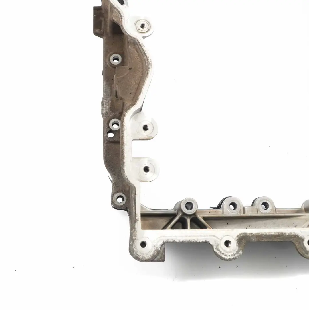 Support de carter d'huile Mercedes W204 W212 OM651 Diesel pour à propos du numéro de pièce A6510140302 Support de carter d'huile Mercedes W204 W212 OM651 Diesel - SKU A6510140302 - Numéro de pièce A6510140302