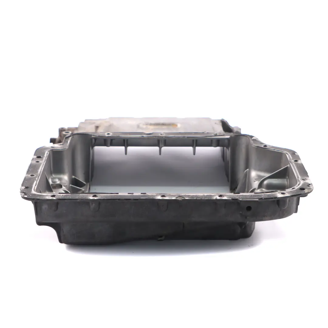  Coppa Dell'Olio Mercedes W639 W906 OM651 Diesel Pan Parte Superiore A6510142202 - SKU A6510140800-1 - Numero di parte A6510140800