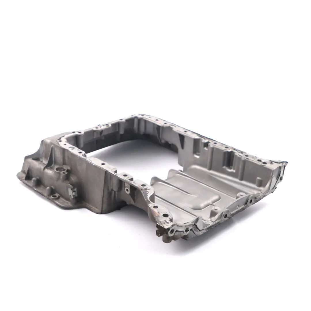 Carter D'Huile Mercedes W639 W906 OM651 Partie Carter Moteur Diesel A6510142202 pour à propos du numéro de pièce A6510140800 Carter D'Huile Mercedes W639 W906 OM651 Partie Carter Moteur Diesel A6510142202 - SKU A6510140800-1 - Numéro de pièce A6510140800