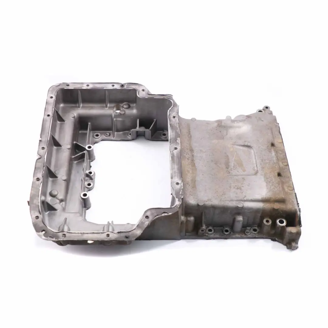 Coppa Olio Mercedes W906 OM651 Diesel Supporto Supporto Carcassa A6510141402 per con numero di parte A6510140800 Coppa Olio Mercedes W906 OM651 Diesel Supporto Supporto Carcassa A6510141402 - SKU A6510140800 - Numero di parte A6510140800