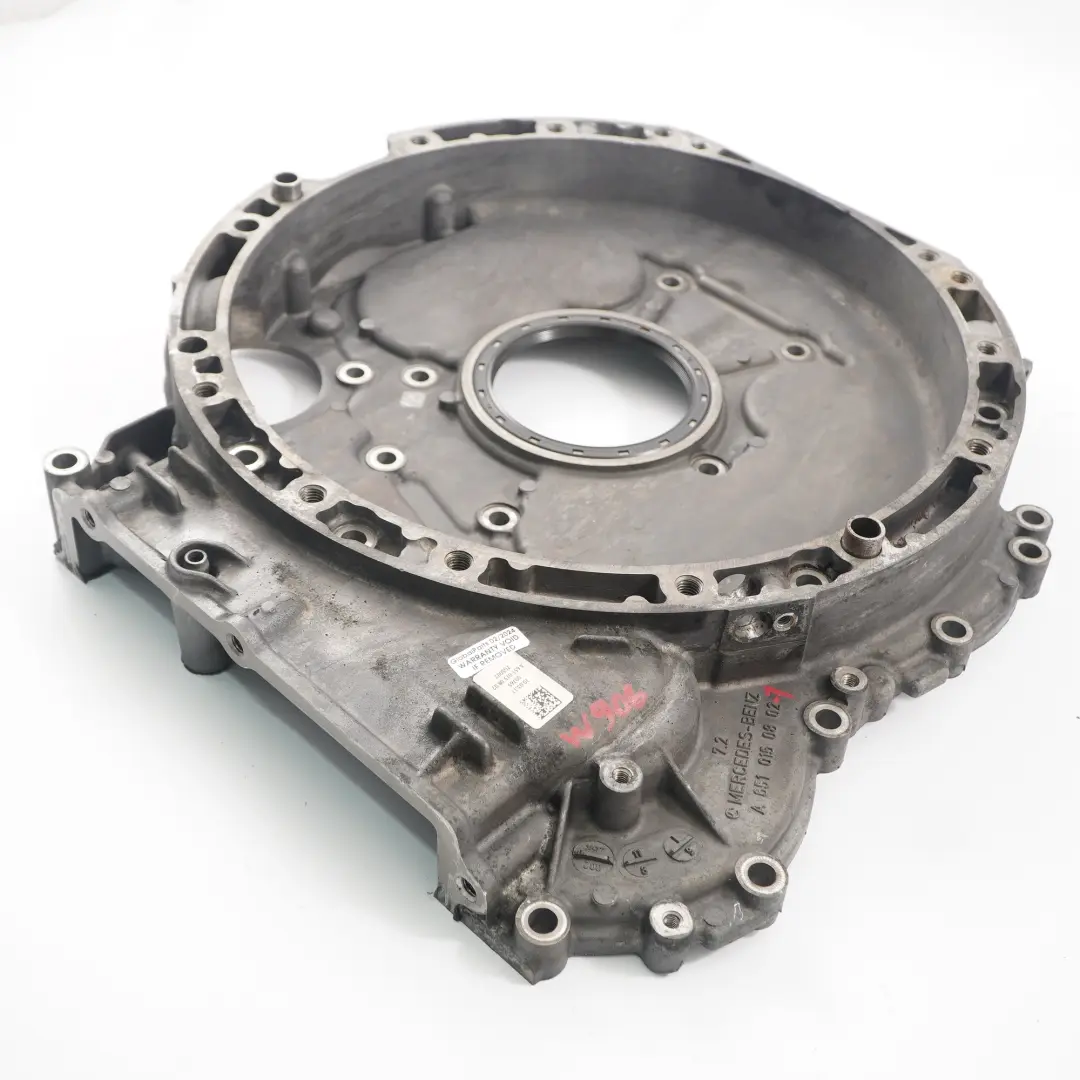 Mercedes W906 Tapa Del Cigüeñal Y Cárter De Distribución Motor OM651 - SKU A6510150802-1 - Número de pieza A6510150802