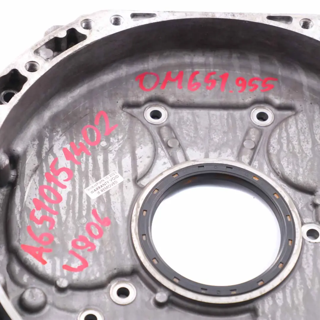 Crank Cover Mercedes W906 OM651.955 Engine Timing Case to with Part number A6510151402 Crank Cover Mercedes W906 OM651.955 Engine Timing Case - SKU A6510151402 - Part number A6510151402