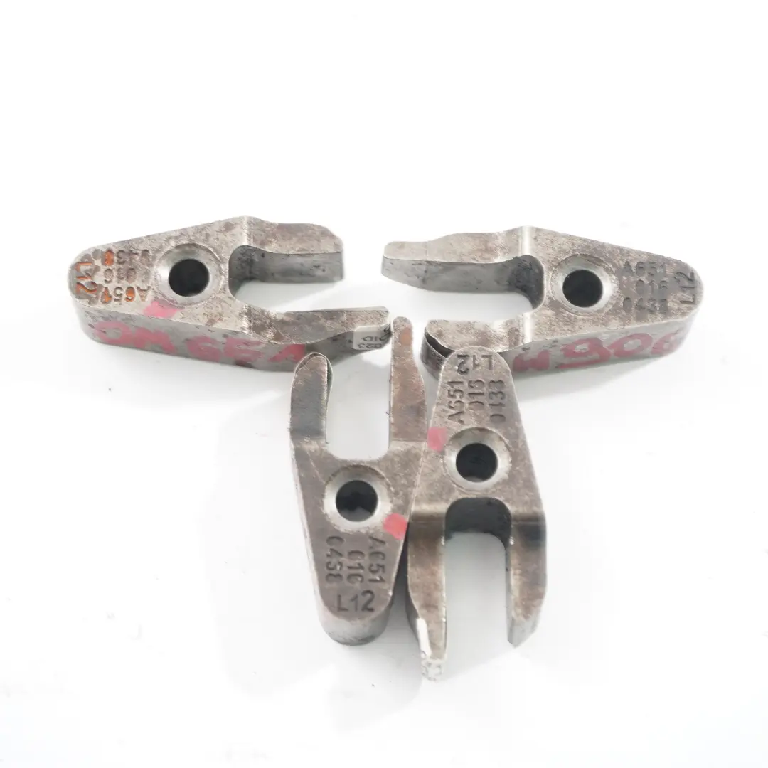  Injector Bracket Mercedes W204 W212 W221 W906 OM651 Holder Nozzle Mount Set - SKU A6510160438-1 - Part number A6510160438