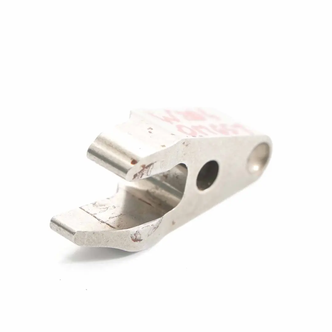 OM651 Uchwyt Mocowanie Wtryskiwacza do Mercedes W204 o numerze A6510160438 Mercedes W204 OM651 Uchwyt Mocowanie Wtryskiwacza - SKU A6510160438 - Numer Części A6510160438