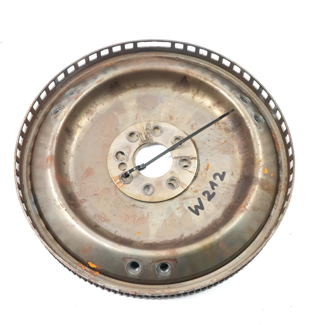 OM651 Koło Zamachowe Automat do Mercedes W204 W212 o numerze A6510300612 Mercedes W204 W212 OM651 Koło Zamachowe Automat - SKU A6510300612 - Numer Części A6510300612