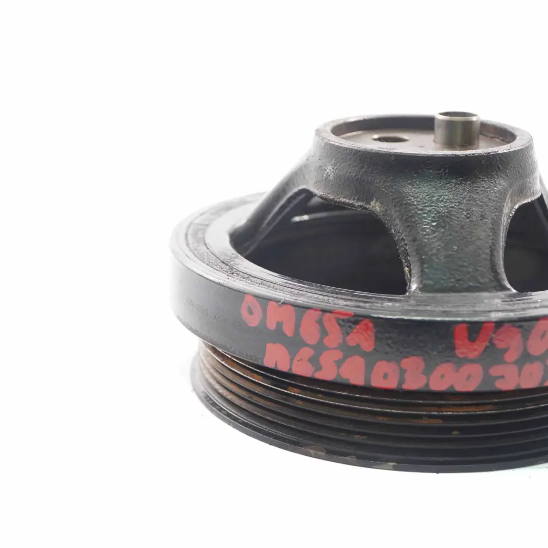 OM651 Koło Pasowe Tłumik Drgań do Mercedes W906 o numerze A6510300703 Mercedes W906 OM651 Koło Pasowe Tłumik Drgań - SKU A6510300703 - Numer Części A6510300703