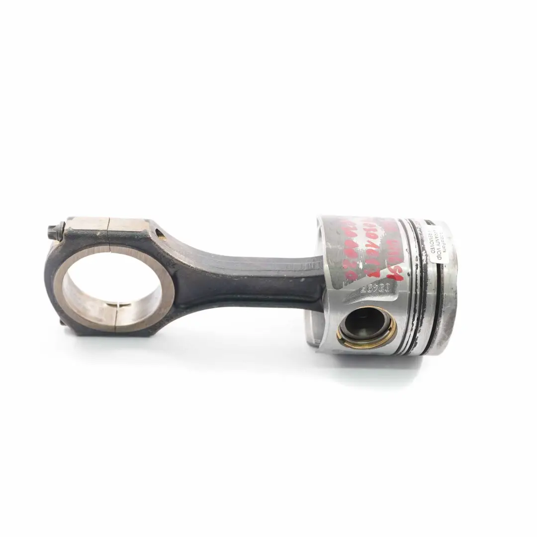 Mercedes Sprinter W906 Motor Biela Pistón Biela Diesel OM651 - SKU A6510301017 - Número de pieza A6510301017