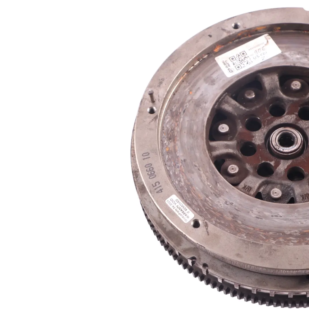 OM651.955 Diesel Caja de cambios doble volante bimasa para Mercedes W906 con número de pieza A6510305105 Mercedes W906 OM651.955 Diesel Caja de cambios doble volante bimasa - SKU A6510305105 - Número de pieza A6510305105