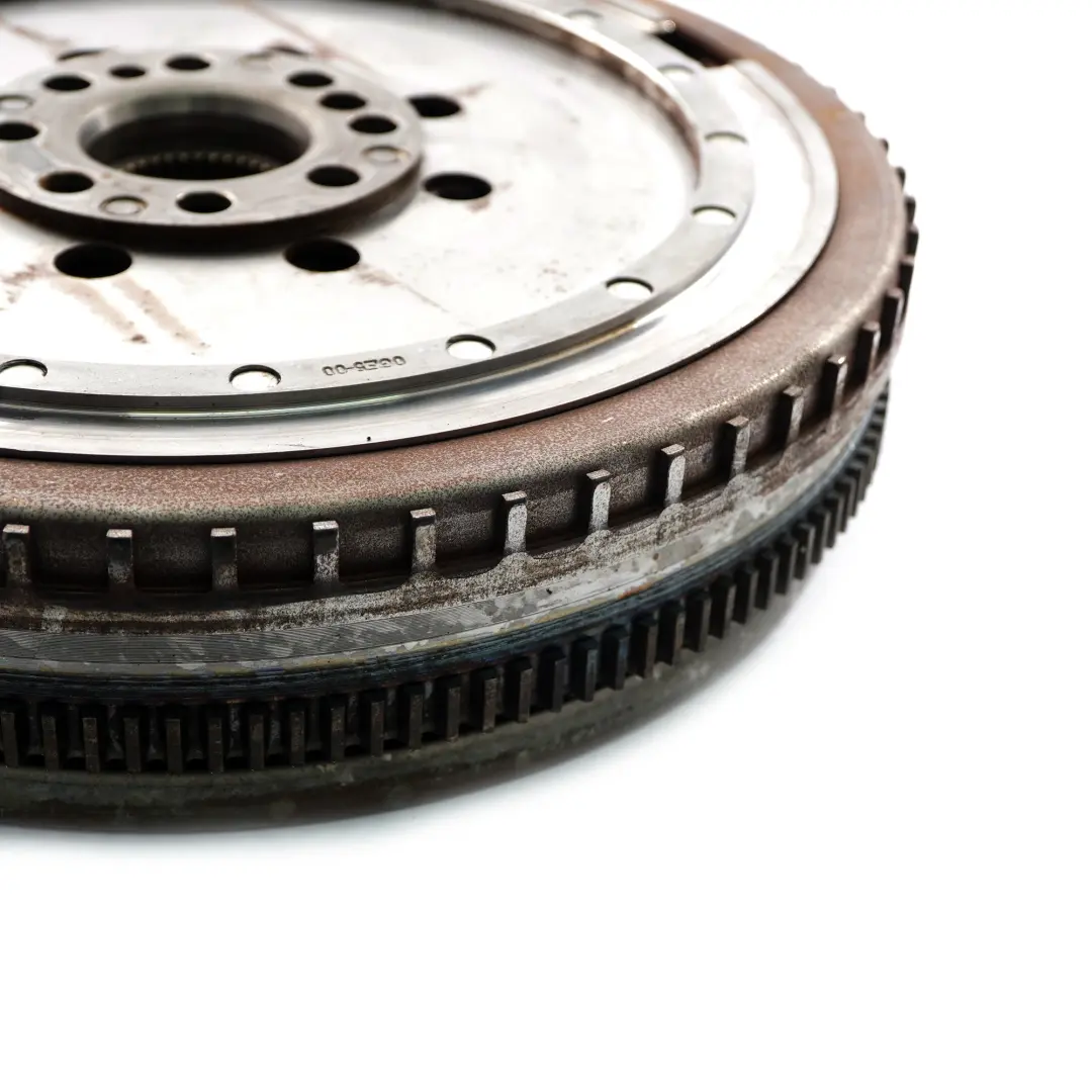 Mass Flywheel Caja cambios automática para Mercedes W176 W246 Dual Twin con número de pieza A6510305605 Mercedes W176 W246 Dual Twin Mass Flywheel Caja cambios automática - SKU A6510305605 - Número de pieza A6510305605