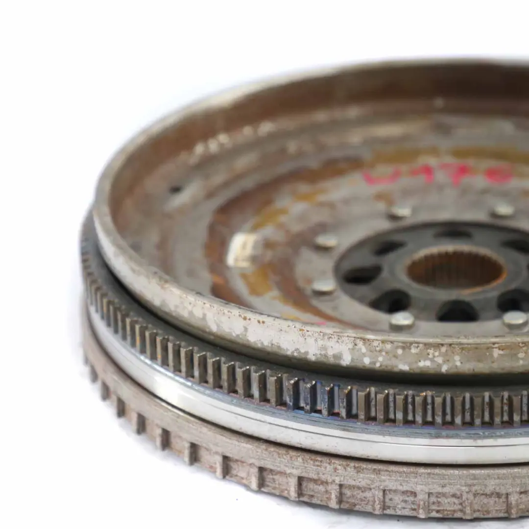 OM651 Volant d'inertie deux masses Boîte vitesses automatique pour Mercedes W176 à propos du numéro de pièce A6510305705 Mercedes W176 OM651 Volant d'inertie deux masses Boîte vitesses automatique - SKU A6510305705 - Numéro de pièce A6510305705