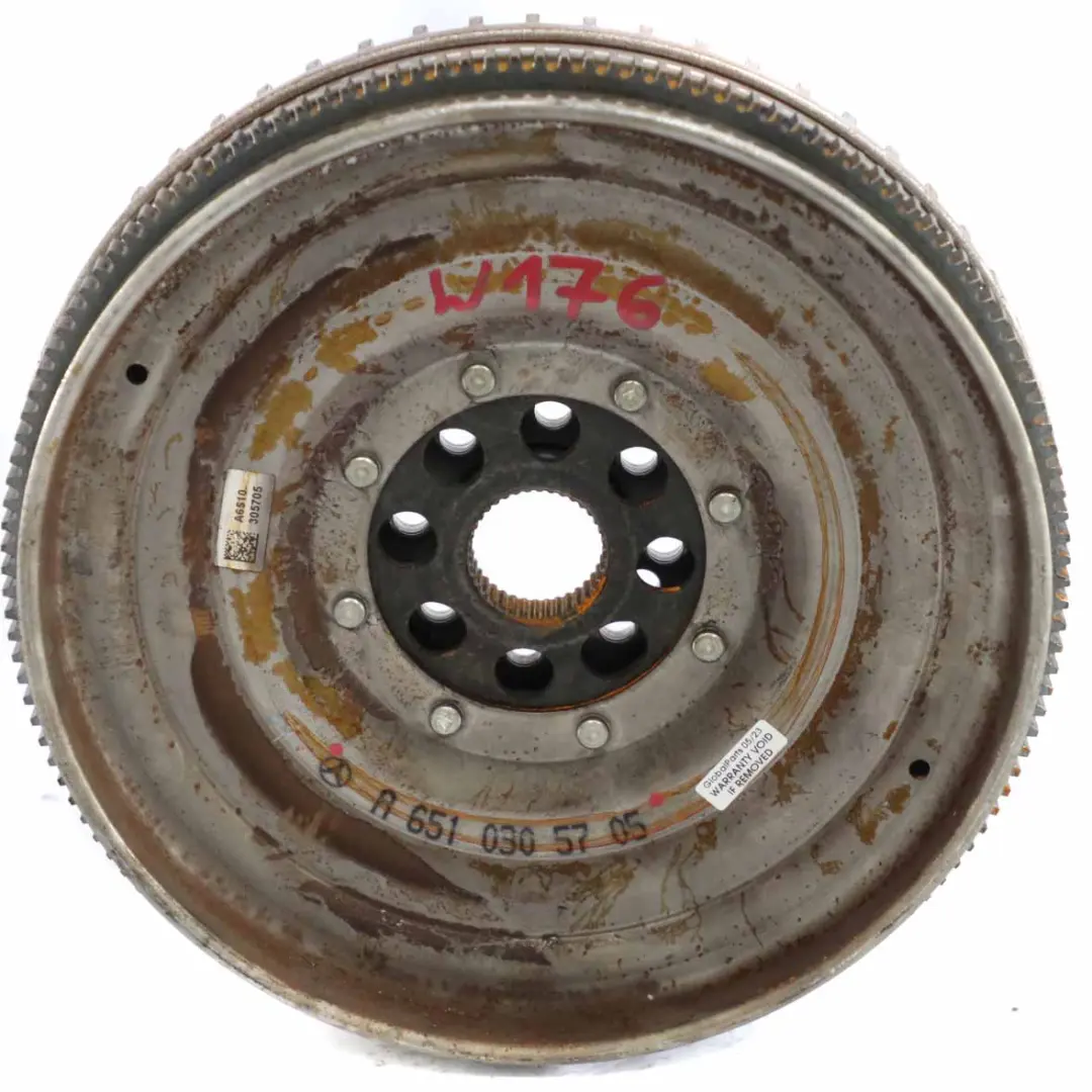 OM651 doppia massa volano diesel cambio automatico per Mercedes W176 con numero di parte A6510305705 Mercedes W176 OM651 doppia massa volano diesel cambio automatico - SKU A6510305705 - Numero di parte A6510305705