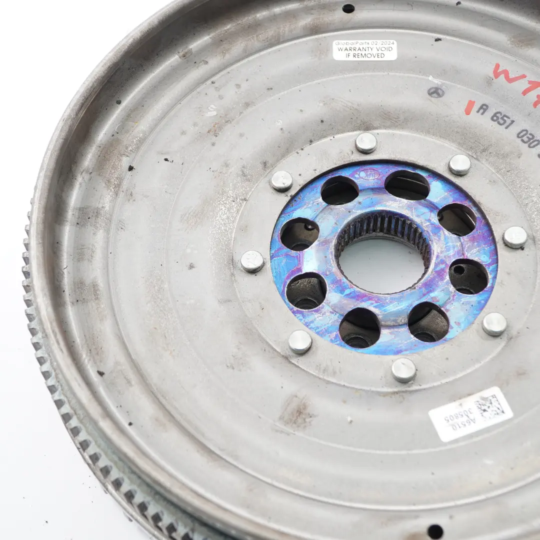 OM651 Zwei massen schwungrad Diesel getriebe Automatik für Mercedes W176 mit Teilenummer A6510305805 Mercedes W176 OM651 Zwei massen schwungrad Diesel getriebe Automatik - SKU A6510305805 - Teilenummer A6510305805