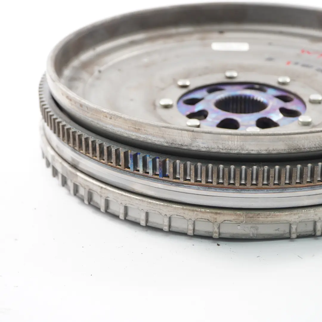 OM651 Volant d'inertie deux masses Boîte automatique pour Mercedes W176 à propos du numéro de pièce A6510305805 Mercedes W176 OM651 Volant d'inertie deux masses Boîte automatique - SKU A6510305805 - Numéro de pièce A6510305805