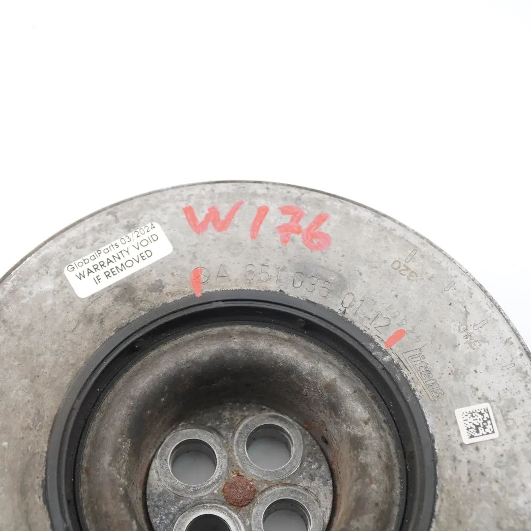 OM651 Amortisseur de vibration de vilebrequin Poulie de courroie pour Mercedes W176 à propos du numéro de pièce A6510350112 Mercedes W176 OM651 Amortisseur de vibration de vilebrequin Poulie de courroie - SKU A6510350112 - Numéro de pièce A6510350112