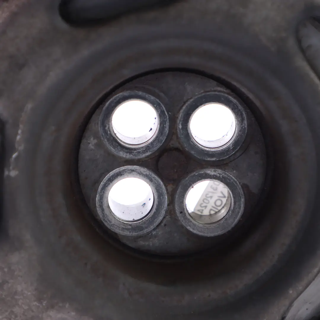 Kurbel Wellen Riemen Scheibe Schwingungs Dämpfer Diesel OM651 für Mercedes W176 mit Teilenummer A6510351412 Mercedes W176 Kurbel Wellen Riemen Scheibe Schwingungs Dämpfer Diesel OM651 - SKU A6510351412 - Teilenummer A6510351412