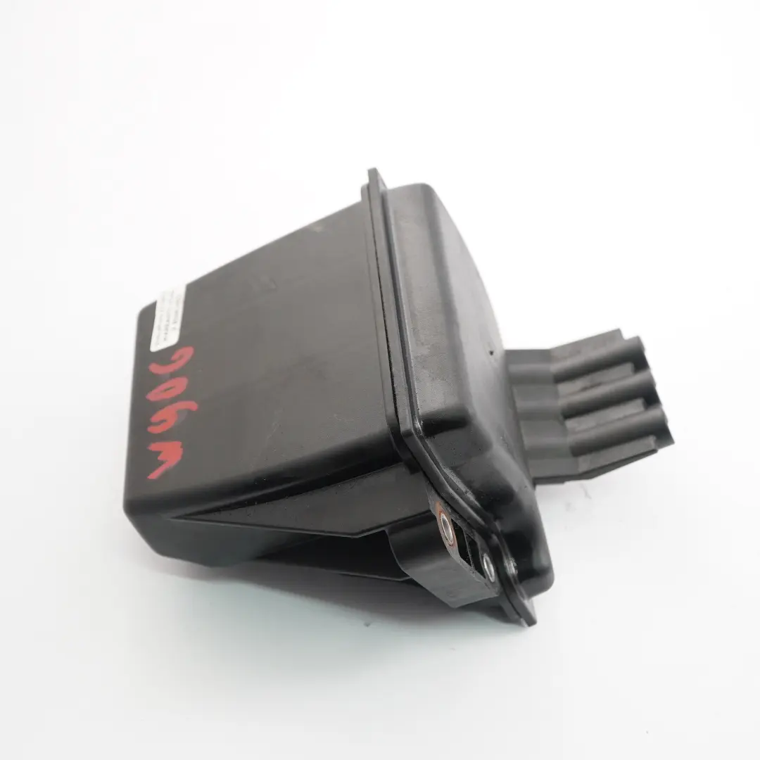 OM651 Zbiornik Podciśnienia do Mercedes Sprinter W906 o numerze A6510700168 Mercedes Sprinter W906 OM651 Zbiornik Podciśnienia - SKU A6510700168 - Numer Części A6510700168