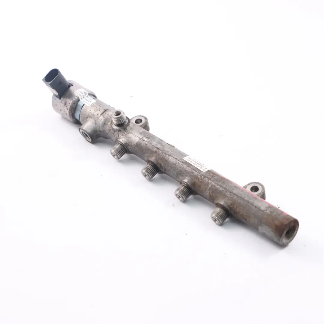 Mercedes W204 C207 W212 W906 Kraftstoffverteiler Einspritzleiste - SKU A6510700495-1 - Teilenummer A6510700495
