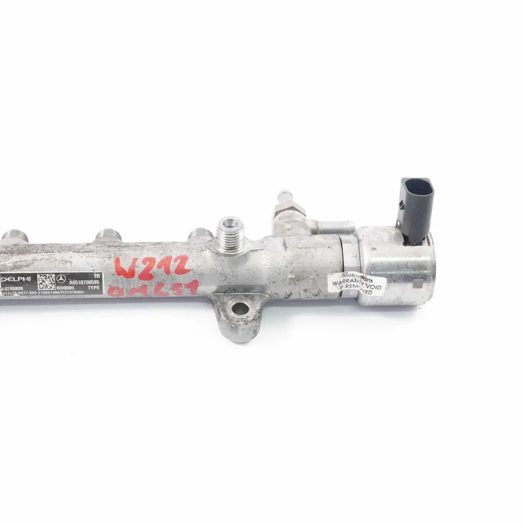 Rail Mercedes W204 W212 OM651 High Pressure Fuel Rail to Fuel Injection with Part number A6510700595 Fuel Injection Rail Mercedes W204 W212 OM651 High Pressure Fuel Rail - SKU A6510700595 - Part number A6510700595