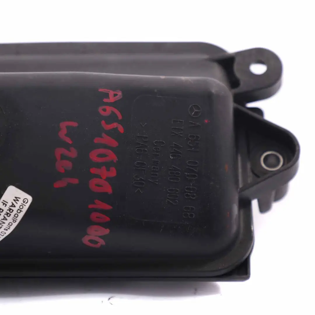 Mercedes W204 OM651 Réservoir Pression Sous Vide Moteur Diesel A6510700868 - SKU A6510701000 - Numéro de pièce A6510701000