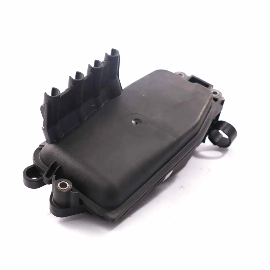 OM651 Diesel Vacuum Pressure Tank Reservoir Bottle A6510700868 to Mercedes W204 with Part number A6510701000 Mercedes W204 OM651 Diesel Vacuum Pressure Tank Reservoir Bottle A6510700868 - SKU A6510701000 - Part number A6510701000