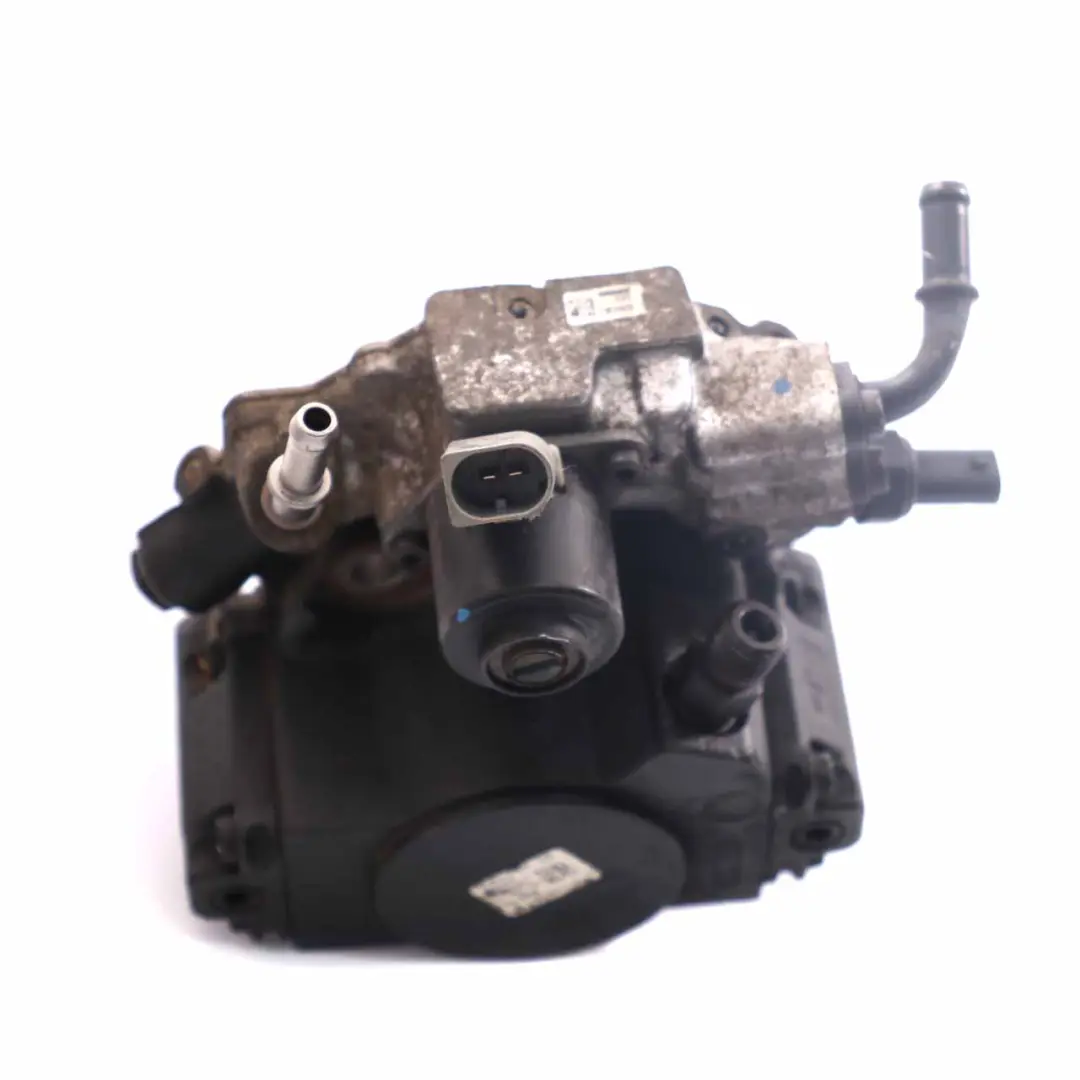 Mercedes W204 W212 OM651 Inyección Alta Presión Bomba Combustible - SKU A6510701701 - Número de pieza A6510701701