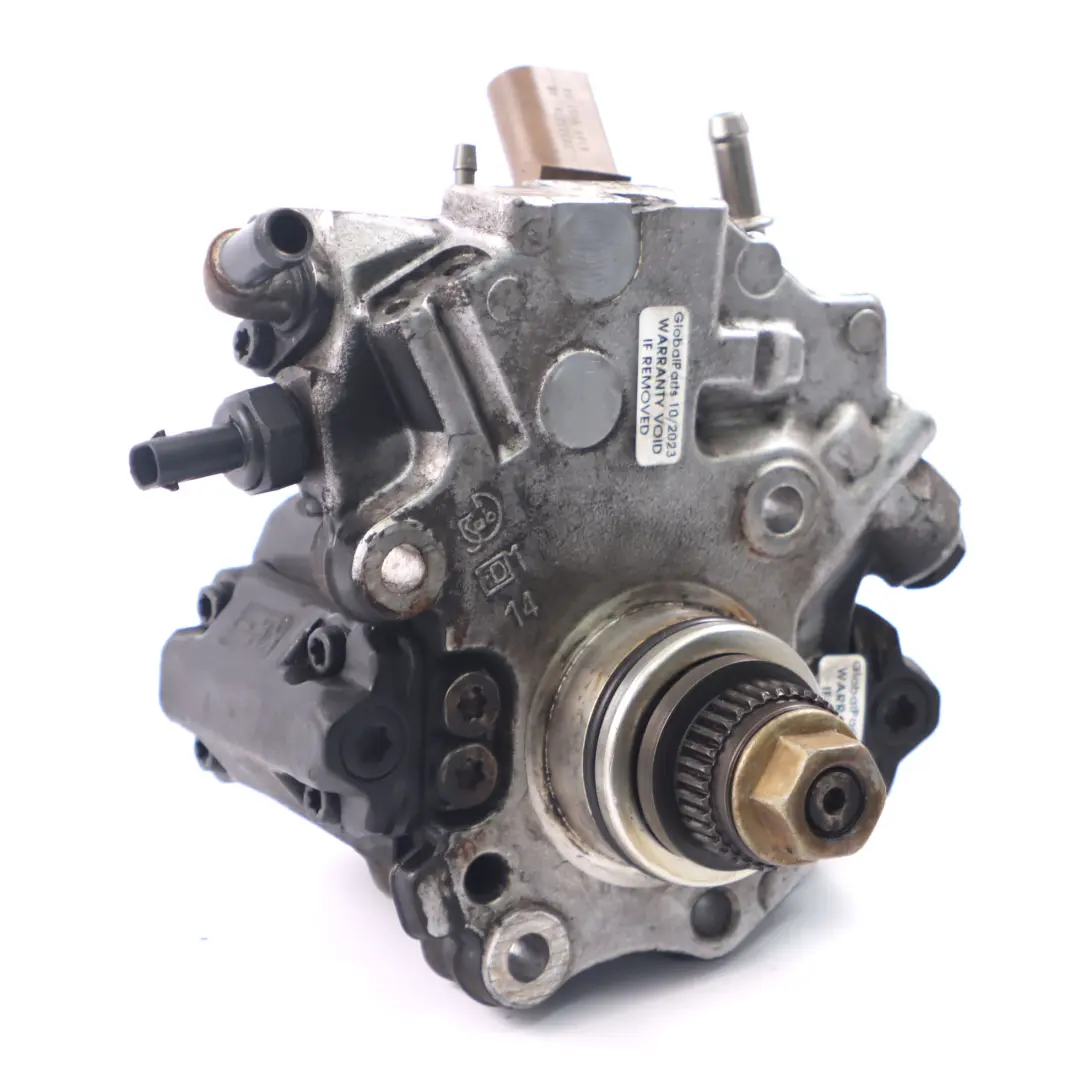 Pompa Carburante Alta Pressione OM651 Diesel per Mercedes W639 W906 con numero di parte A6510702601 Mercedes W639 W906 Pompa Carburante Alta Pressione OM651 Diesel - SKU A6510702601 - Numero di parte A6510702601