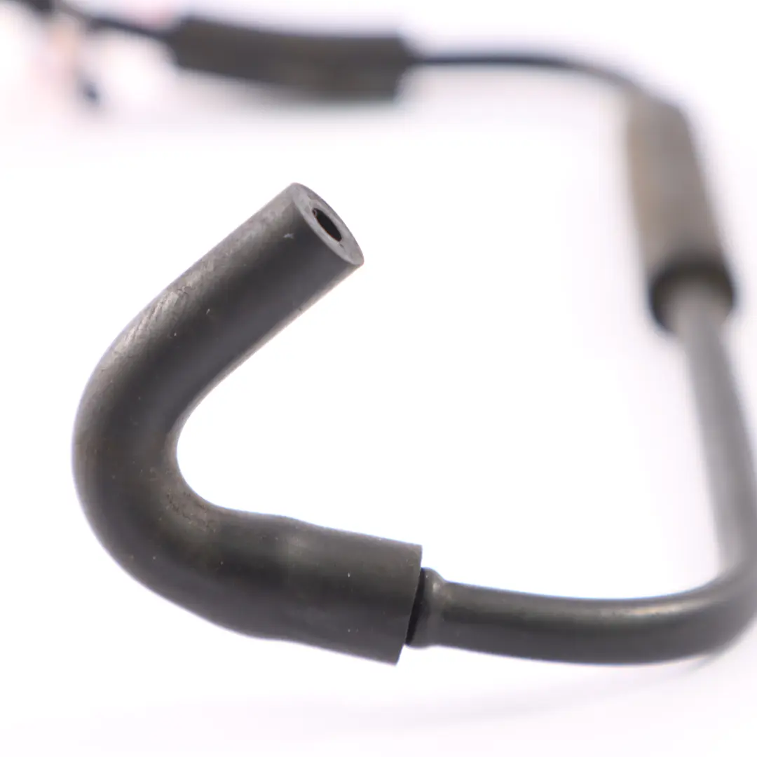 Vacuum Line Mercedes W205 W221 W906 Diesel OM651 Pressure Hose to with Part number A6510703432 Vacuum Line Mercedes W205 W221 W906 Diesel OM651 Pressure Hose - SKU A6510703432 - Part number A6510703432