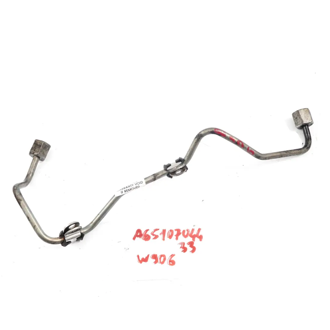OM651 Tuyau de pression Ligne d'injection Rail pour Mercedes W906 à propos du numéro de pièce A6510704433 Mercedes W906 OM651 Tuyau de pression Ligne d'injection Rail - SKU A6510704433 - Numéro de pièce A6510704433