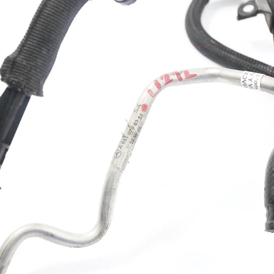 OM651 Kraftstoffleitung Leitung Diesel für Mercedes W204 W212 mit Teilenummer A6510706381 Mercedes W204 W212 OM651 Kraftstoffleitung Leitung Diesel - SKU A6510706381 - Teilenummer A6510706381