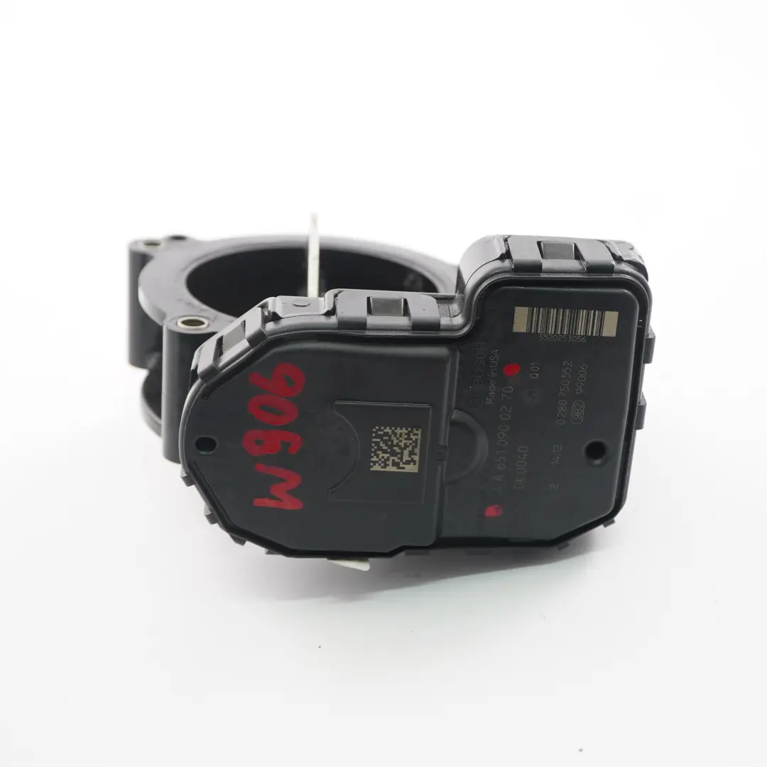 OM651 Diesel Drossel klappen gehäuse Ventilklappe für Mercedes W204 W906 mit Teilenummer A6510900270 Mercedes W204 W906 OM651 Diesel Drossel klappen gehäuse Ventilklappe - SKU A6510900270 - Teilenummer A6510900270