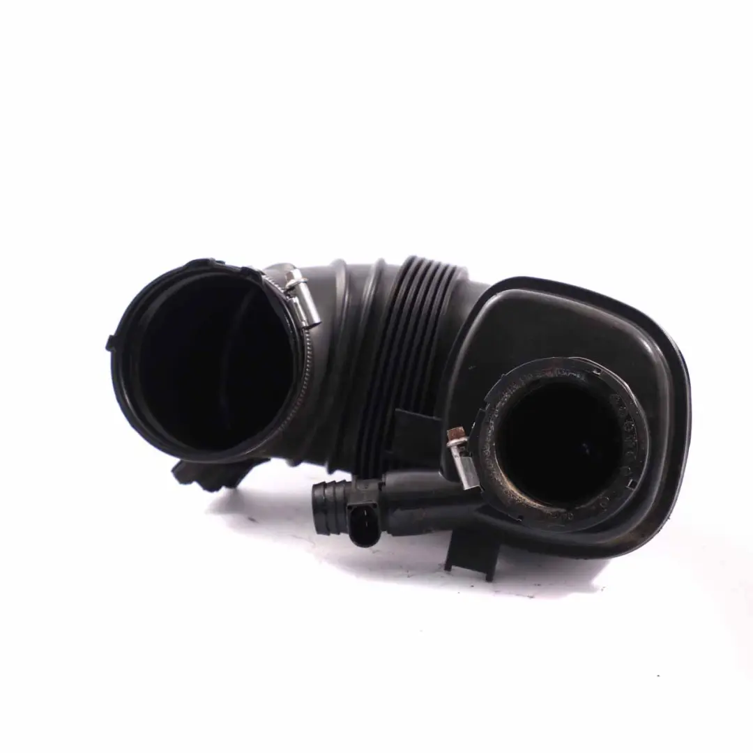  Tuyau d'admission d'air Mercedes W204 W212 OM651 Tuyau filtre air - SKU A6510900437 - Numéro de pièce A6510900437