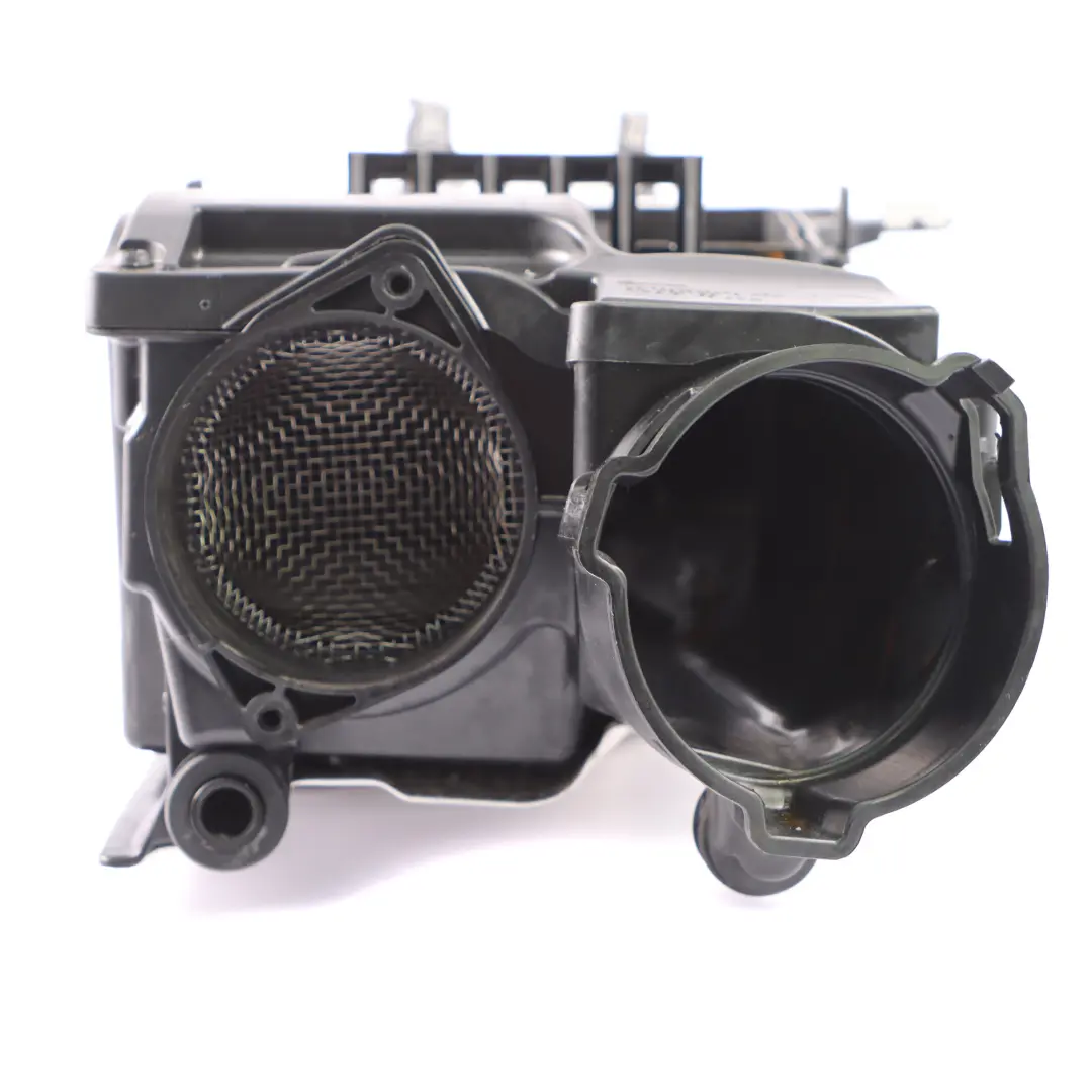 OM651 Air Filter Box Silencer Housing Cover to Mercedes W205 GLC X253 with Part number A6510900700 Mercedes W205 GLC X253 OM651 Air Filter Box Silencer Housing Cover - SKU A6510900700 - Part number A6510900700