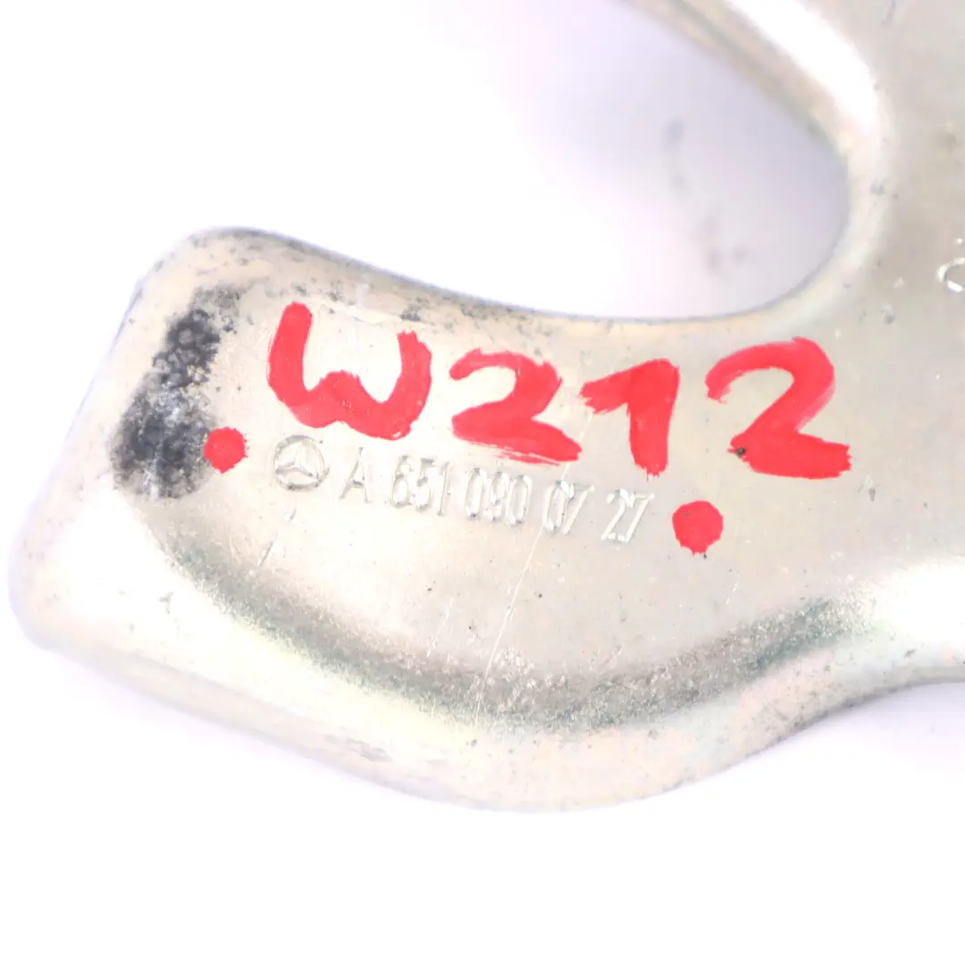 OM651 EGR Support l'échangeur chaleur la vanne pour Mercedes W906 Diesel à propos du numéro de pièce A6510900727 Mercedes W906 Diesel OM651 EGR Support l'échangeur chaleur la vanne - SKU A6510900727 - Numéro de pièce A6510900727