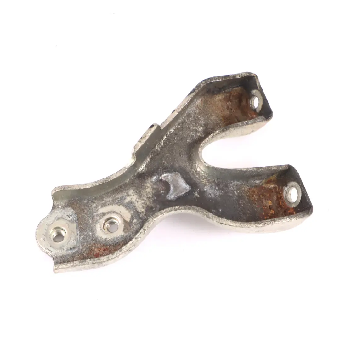 Mercedes W906 Diesel OM651 EGR Support l'échangeur chaleur la vanne - SKU A6510900727 - Numéro de pièce A6510900727